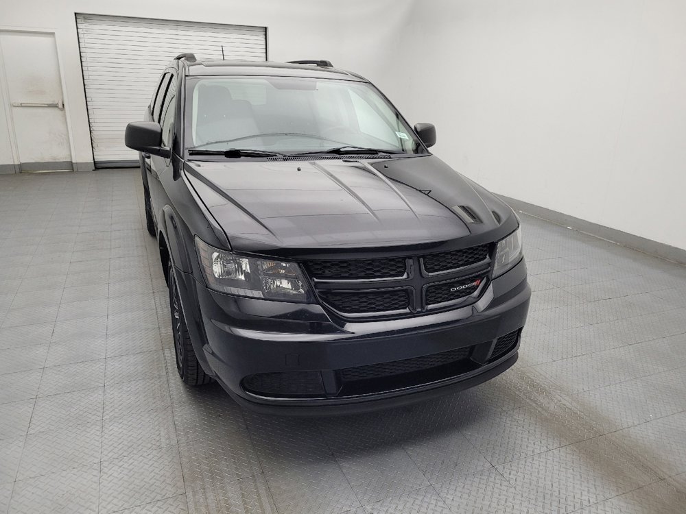 Used 2018 Dodge Journey SE w/ Blacktop Package FWD image 14