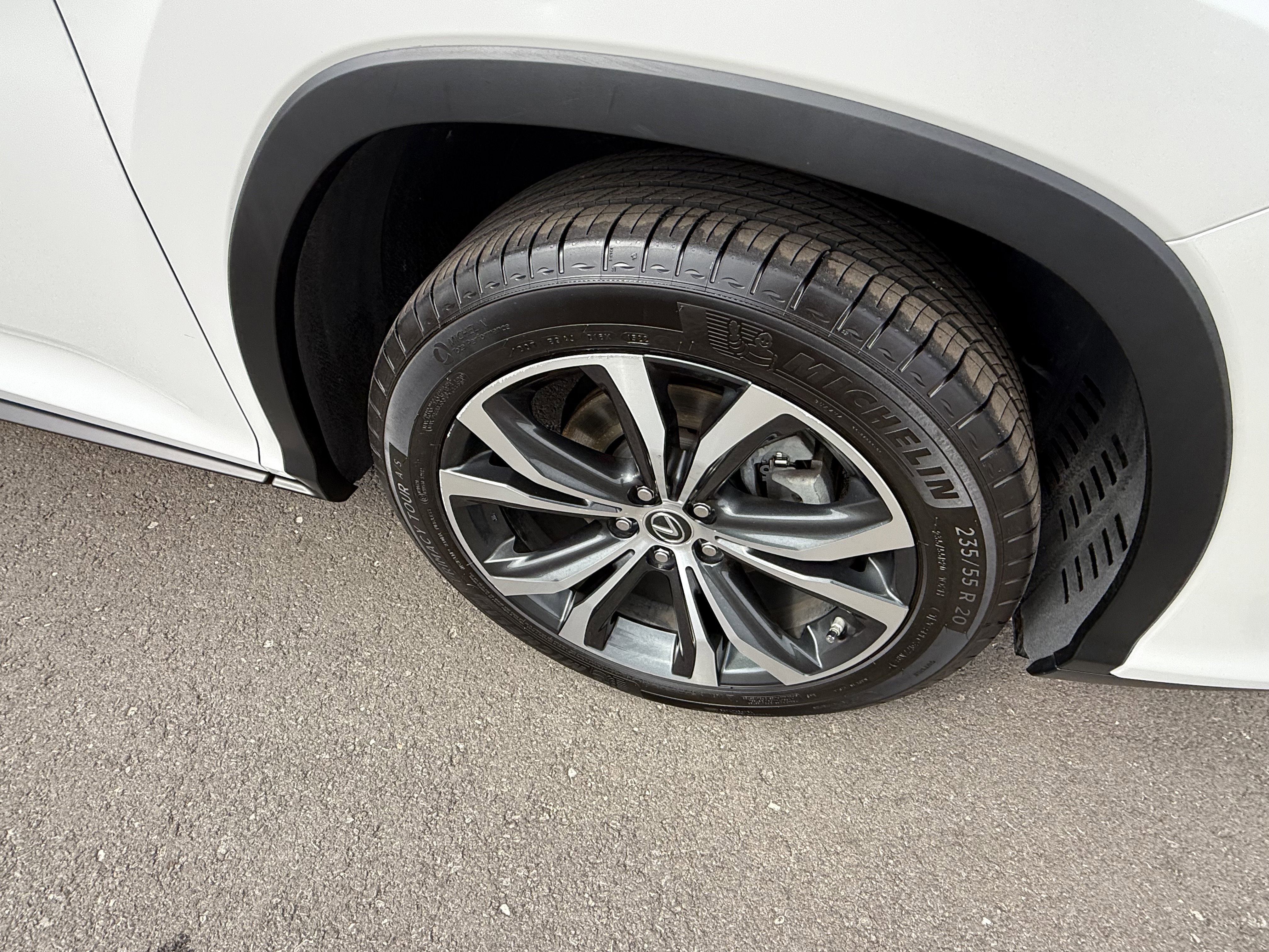 Used 2018 Lexus RX 350 AWD w/ Premium Package image 23