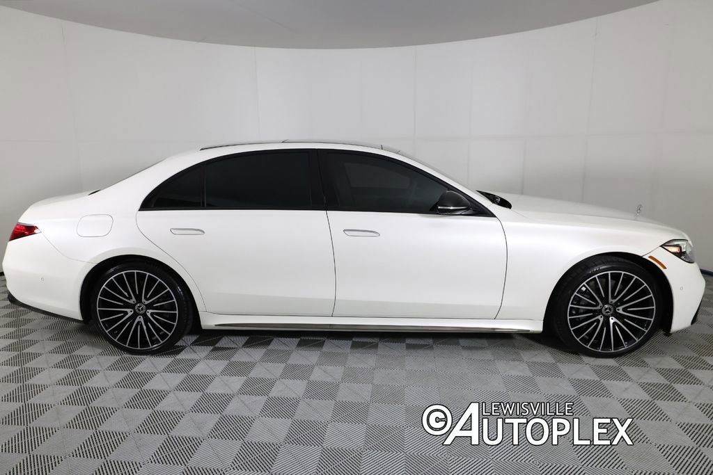 Used 2023 Mercedes-Benz S 580 4MATIC Sedan image 4