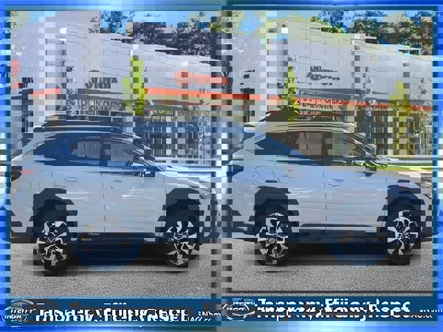 Used 2023 Subaru Outback Limited image 5