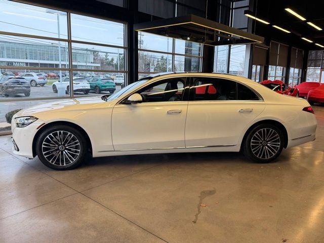 Used 2022 Mercedes-Benz S 500 4MATIC image 3