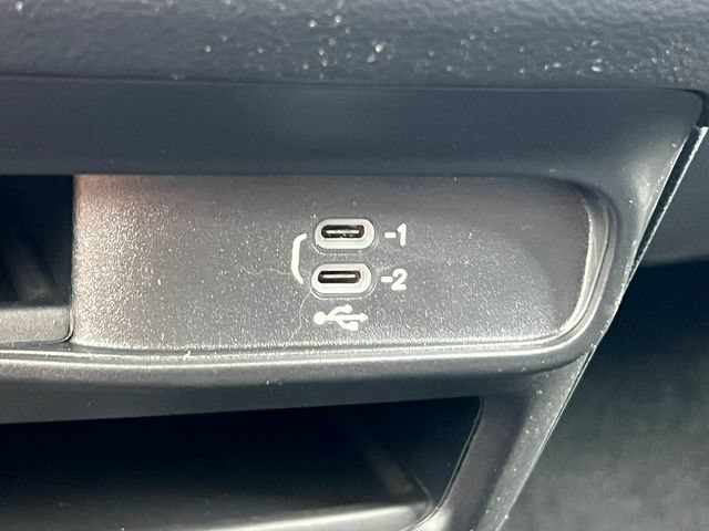 New 2027 Chrysler Pacifica Select AWD/4WD image 29