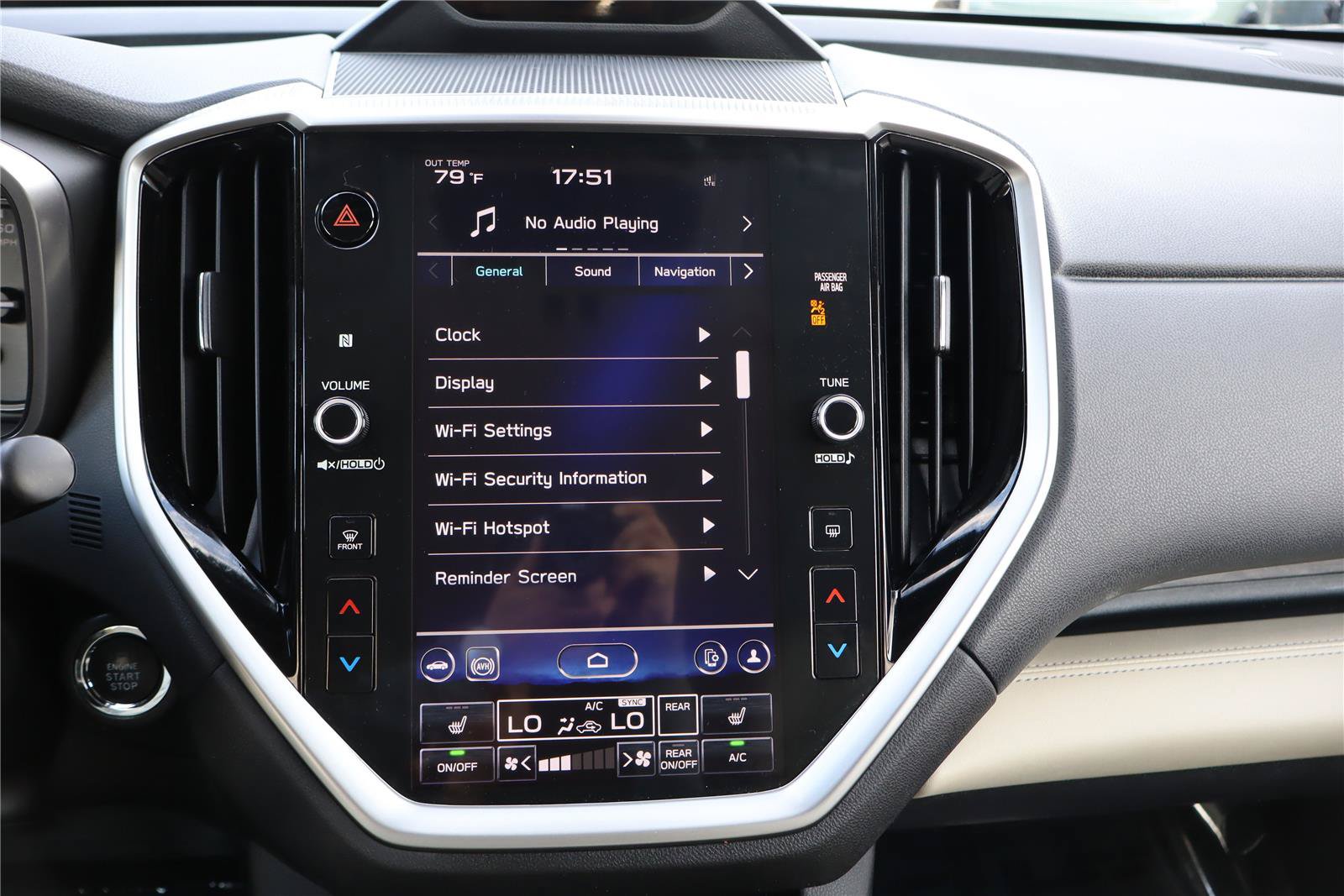 Used 2023 Subaru Ascent Limited w/ Technology Package AWD/4WD image 19