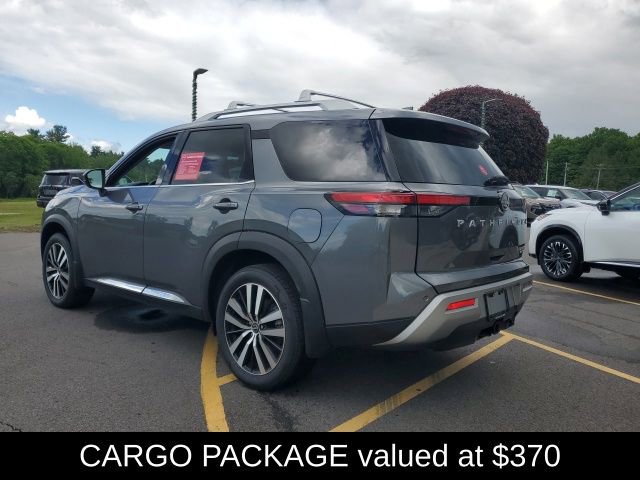 Certified 2025 Nissan Pathfinder Platinum w/ Cargo Package AWD/4WD image 4