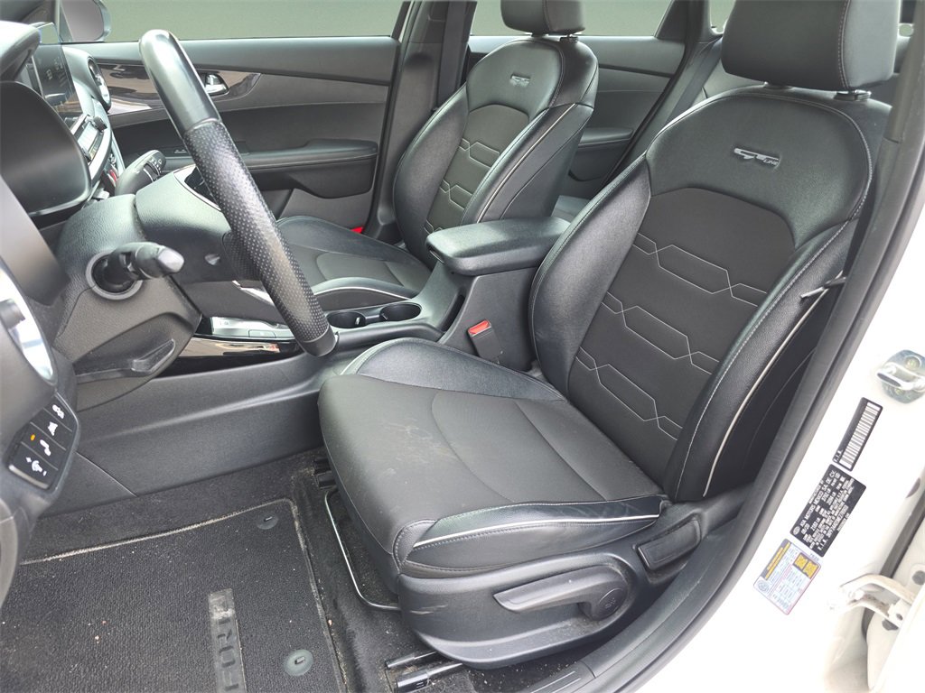 Used 2021 Kia Forte GT-Line image 19
