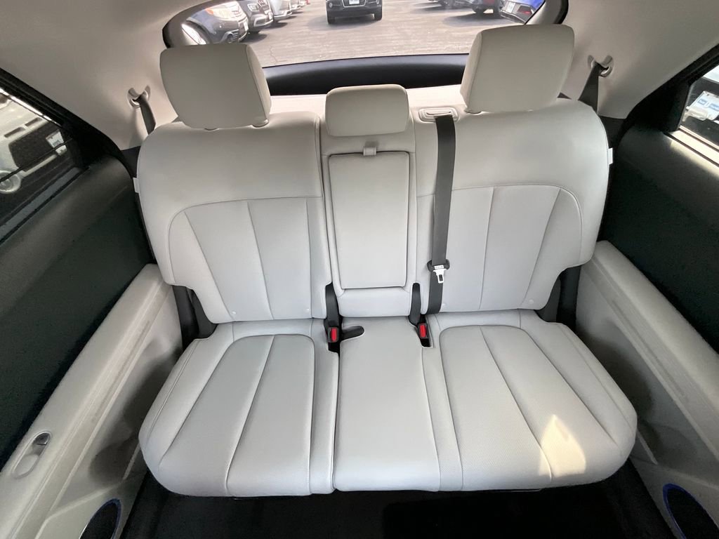 Used 2024 Hyundai Ioniq 5 Limited image 13