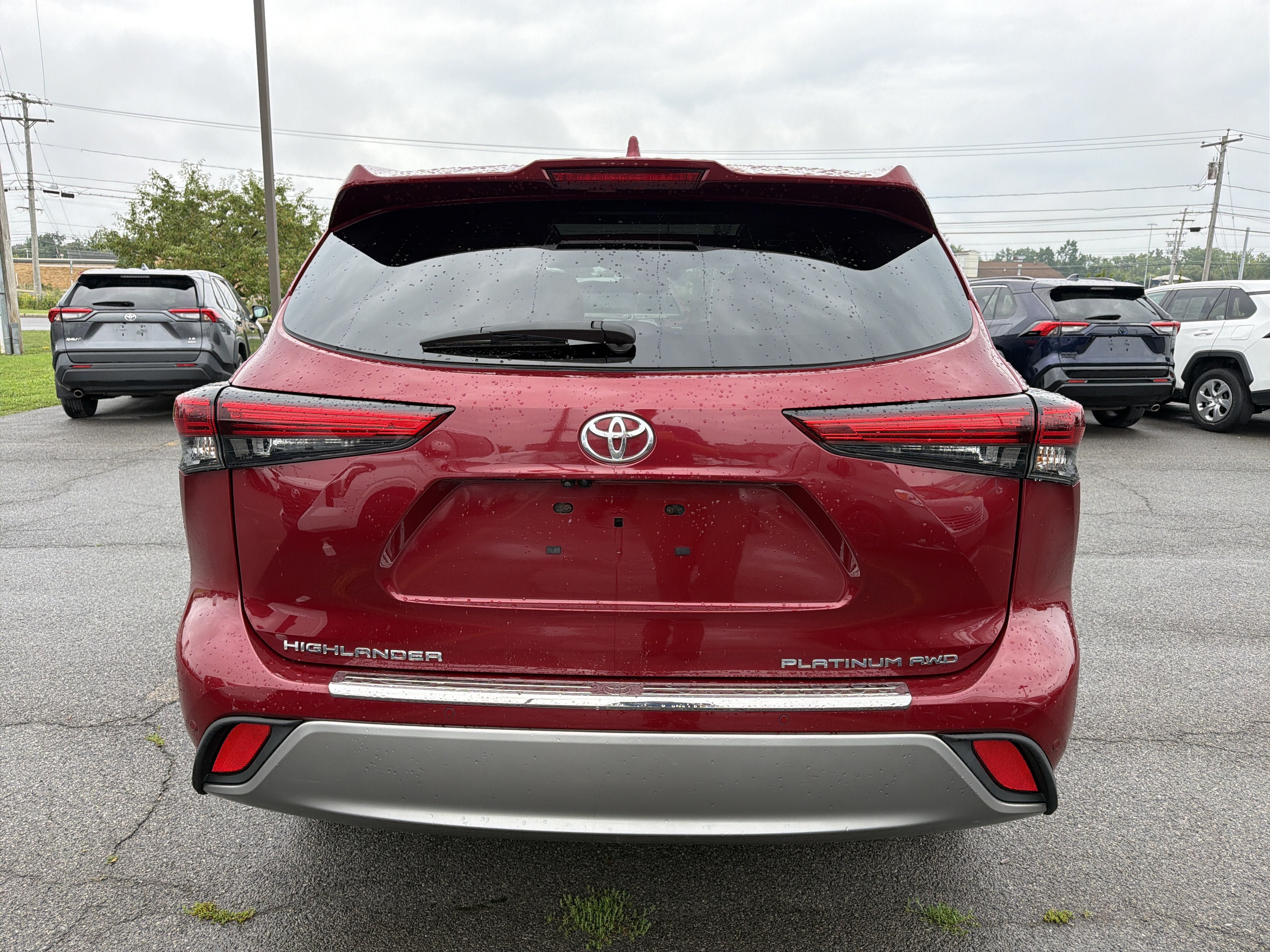 Used 2023 Toyota Highlander Platinum AWD/4WD image 6