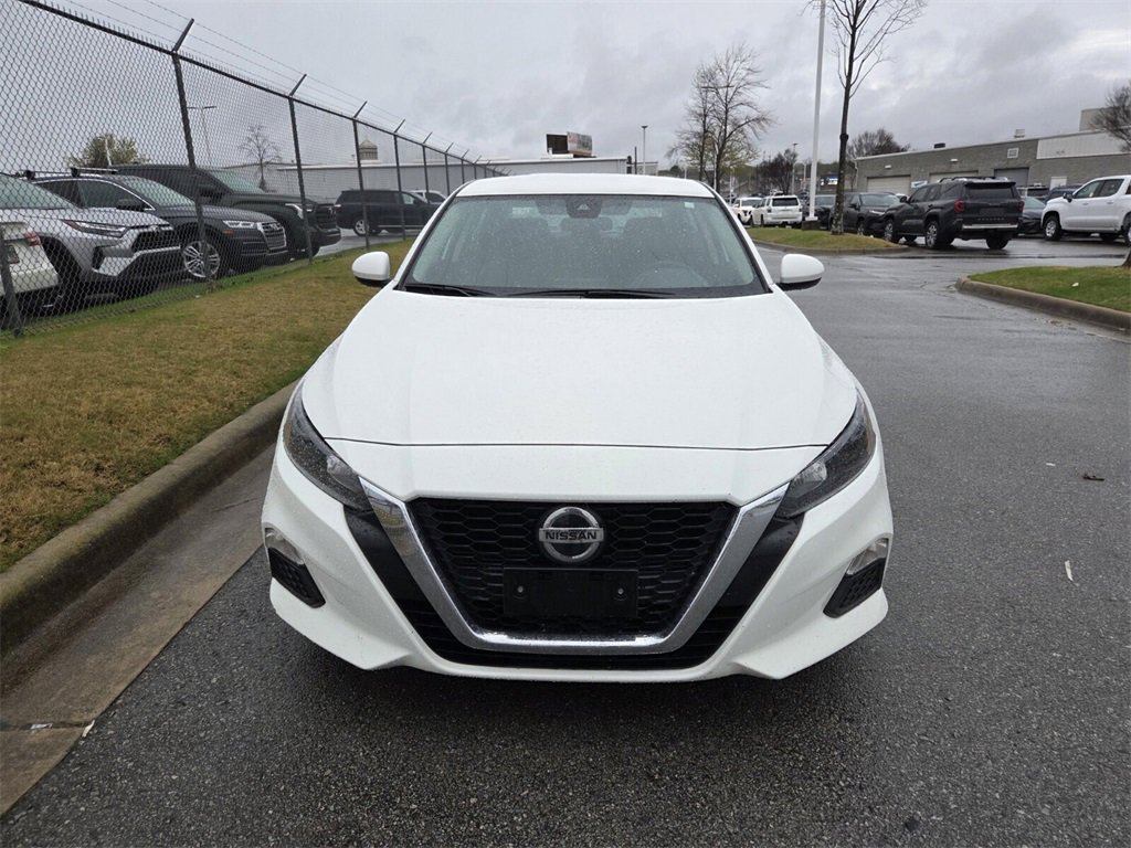 Used 2022 Nissan Altima 2.5 S image 2