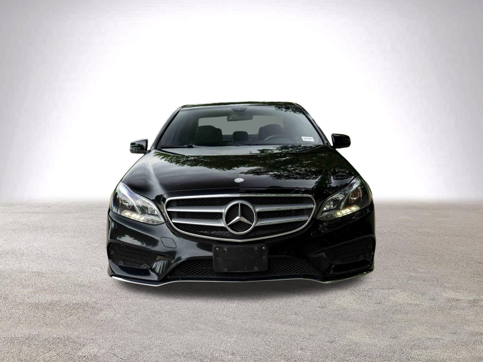 Used 2015 Mercedes-Benz E 350 4MATIC Sedan image 3