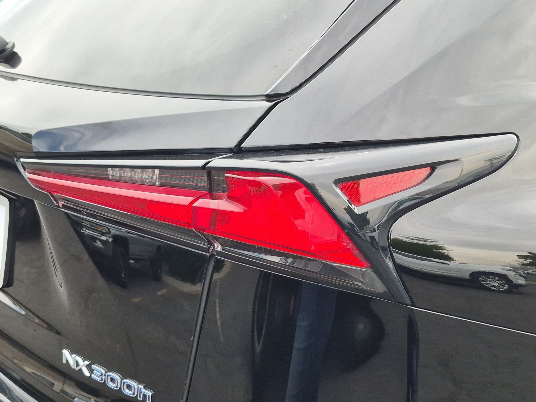 Used 2021 Lexus NX 300h AWD F Sport w/ Comfort Package image 11