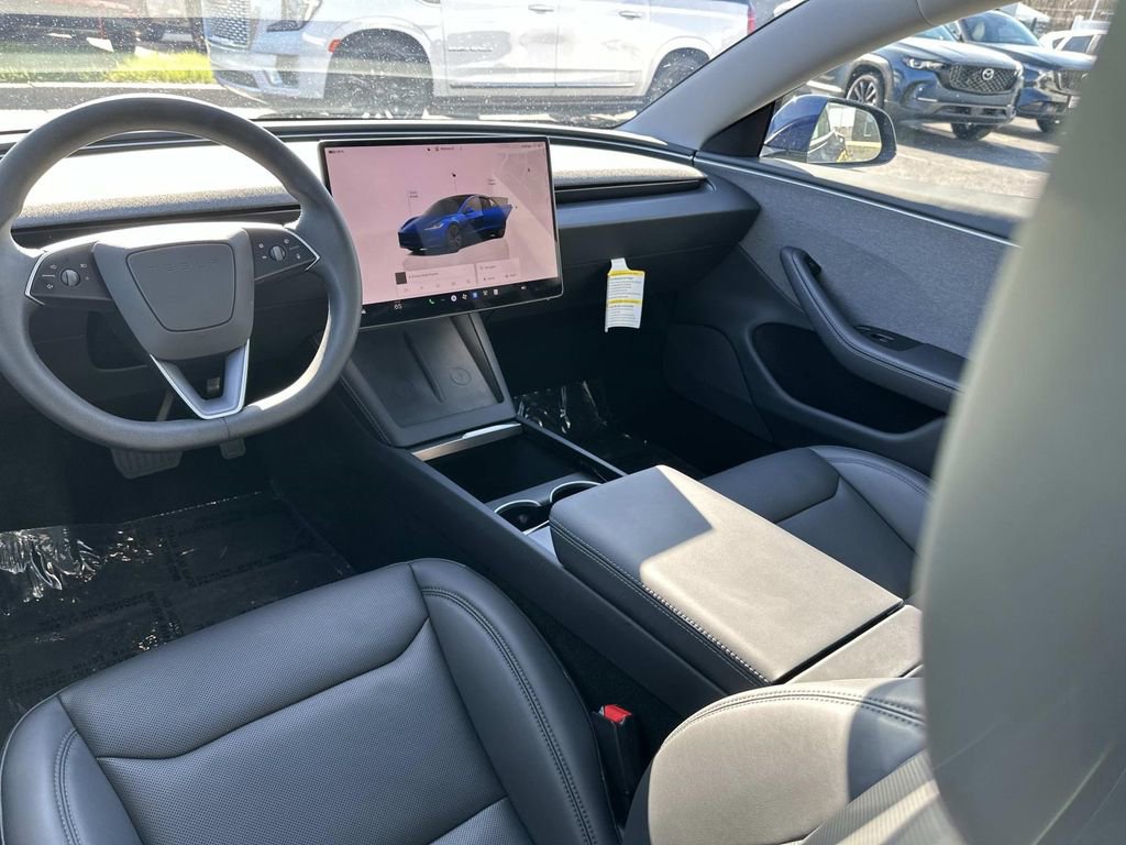 Used 2025 Tesla Model 3 RWD image 10