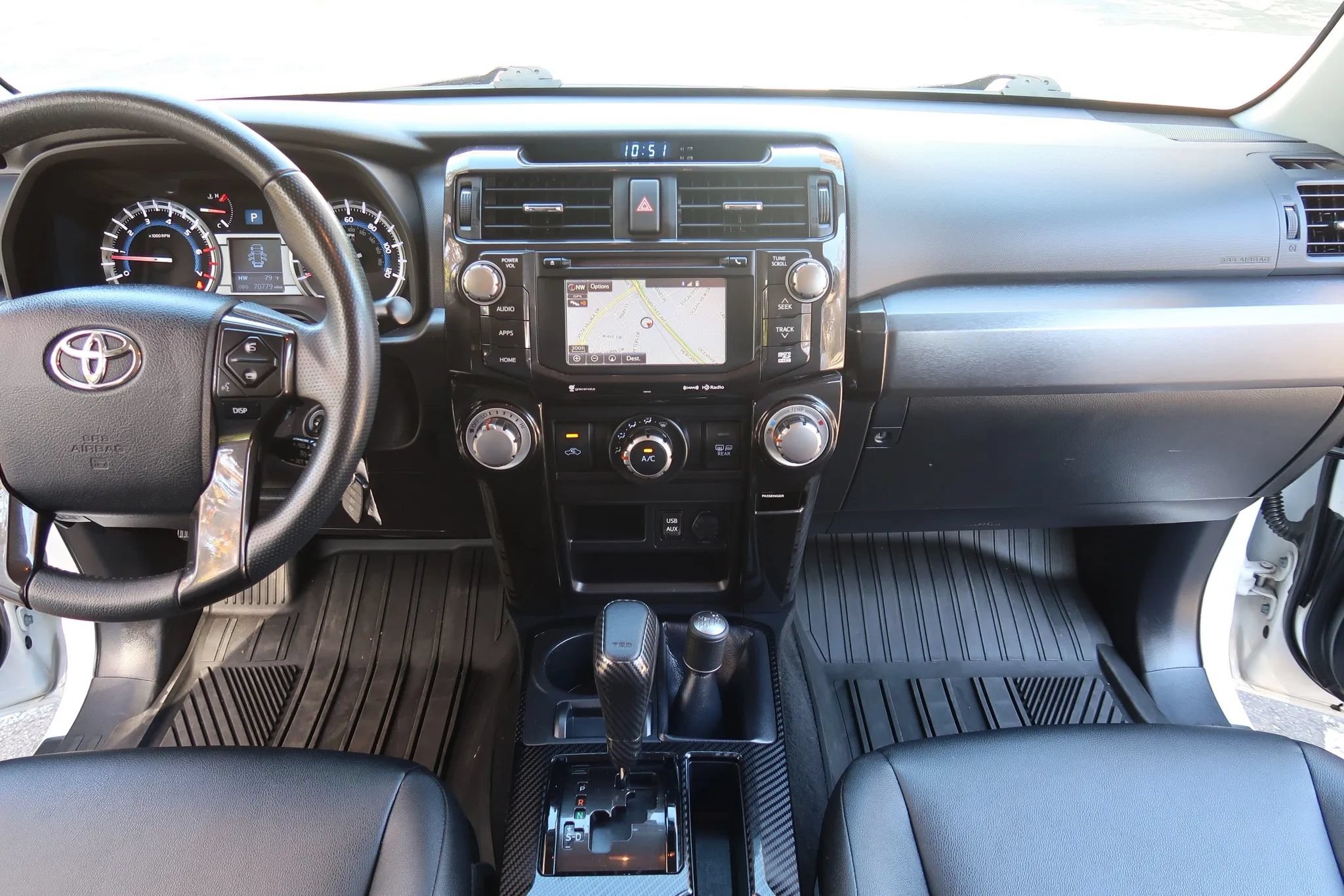 Used 2017 Toyota 4Runner TRD Off-Road Premium AWD/4WD image 23