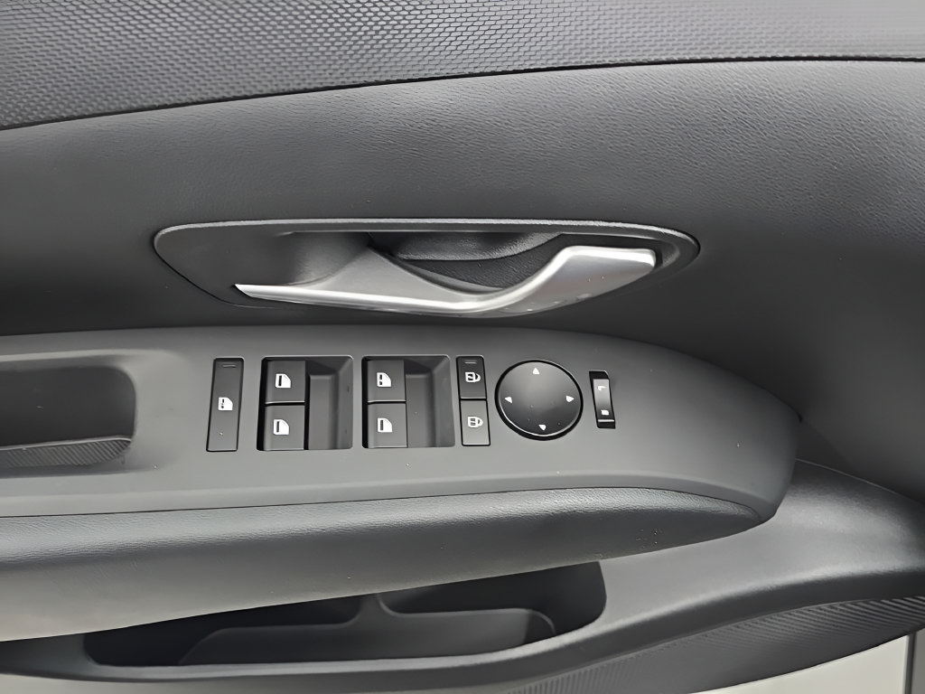 New 2027 Hyundai Santa Cruz SE AWD/4WD image 11