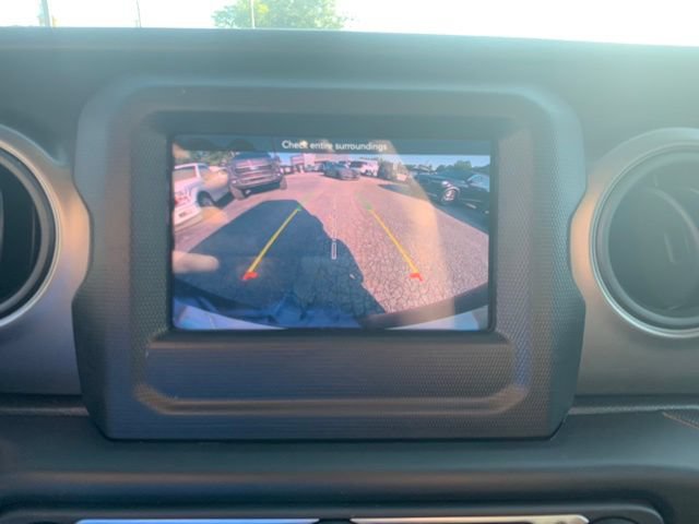 Used 2022 Jeep Wrangler Unlimited Sport AWD/4WD image 33