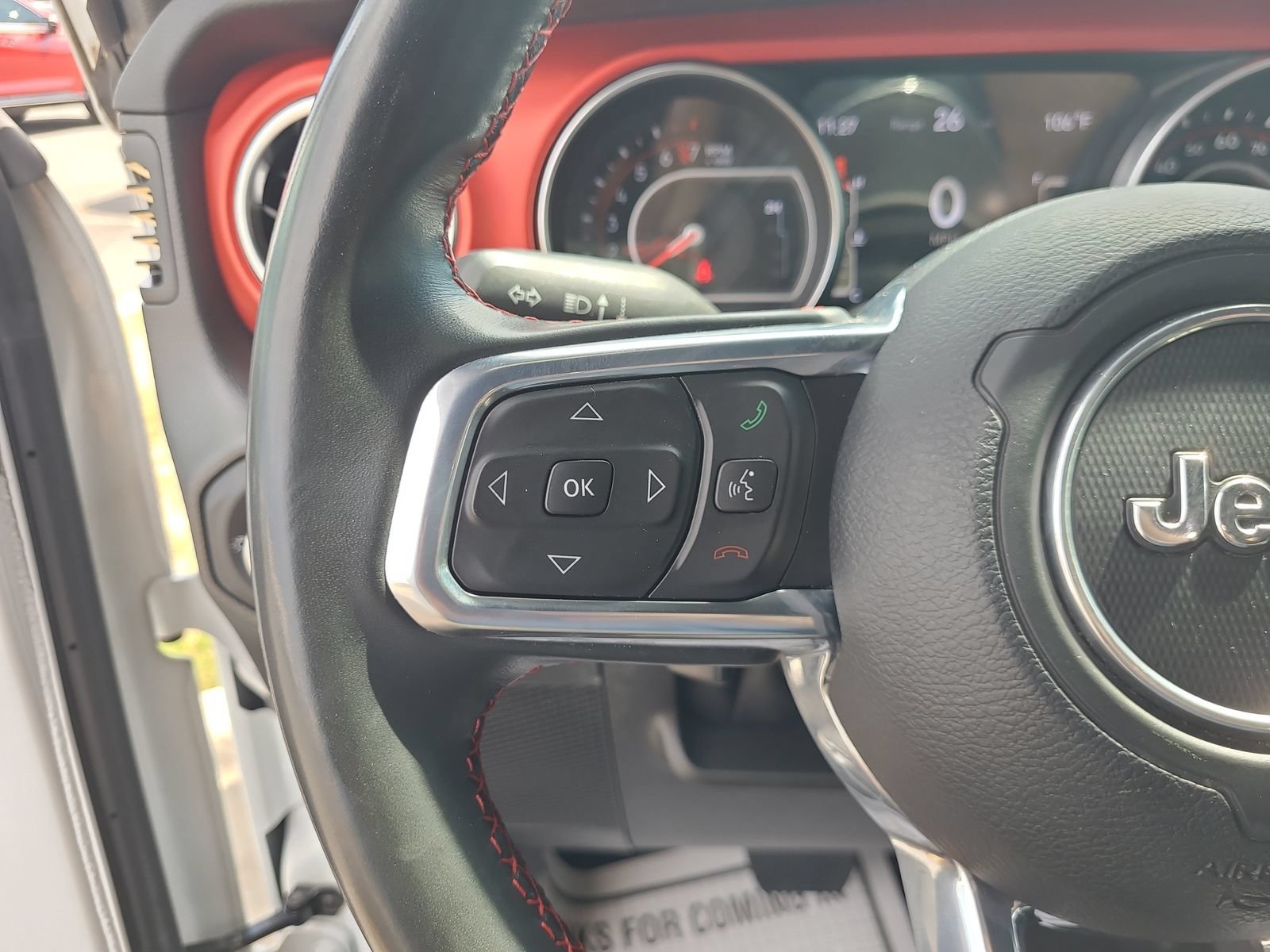 Used 2022 Jeep Wrangler Unlimited Rubicon AWD/4WD image 25