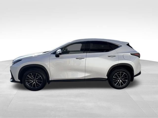 Used 2025 Lexus NX 250 FWD image 12