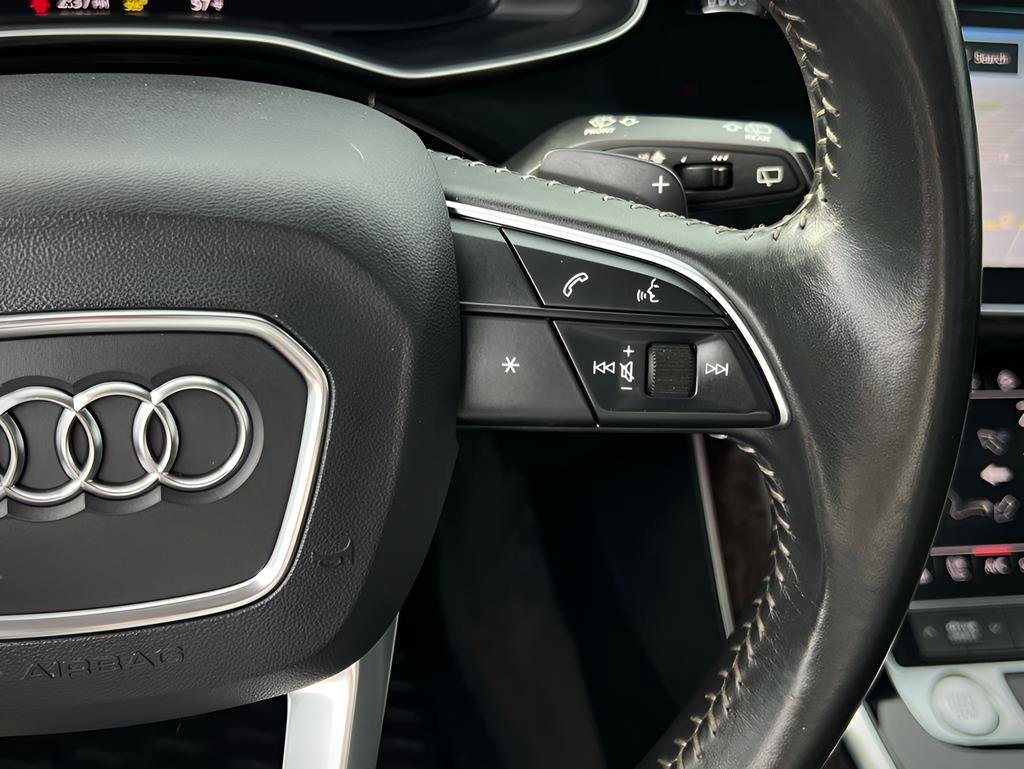 Used 2020 Audi Q8 Premium Plus w/ Premium Plus Package image 38