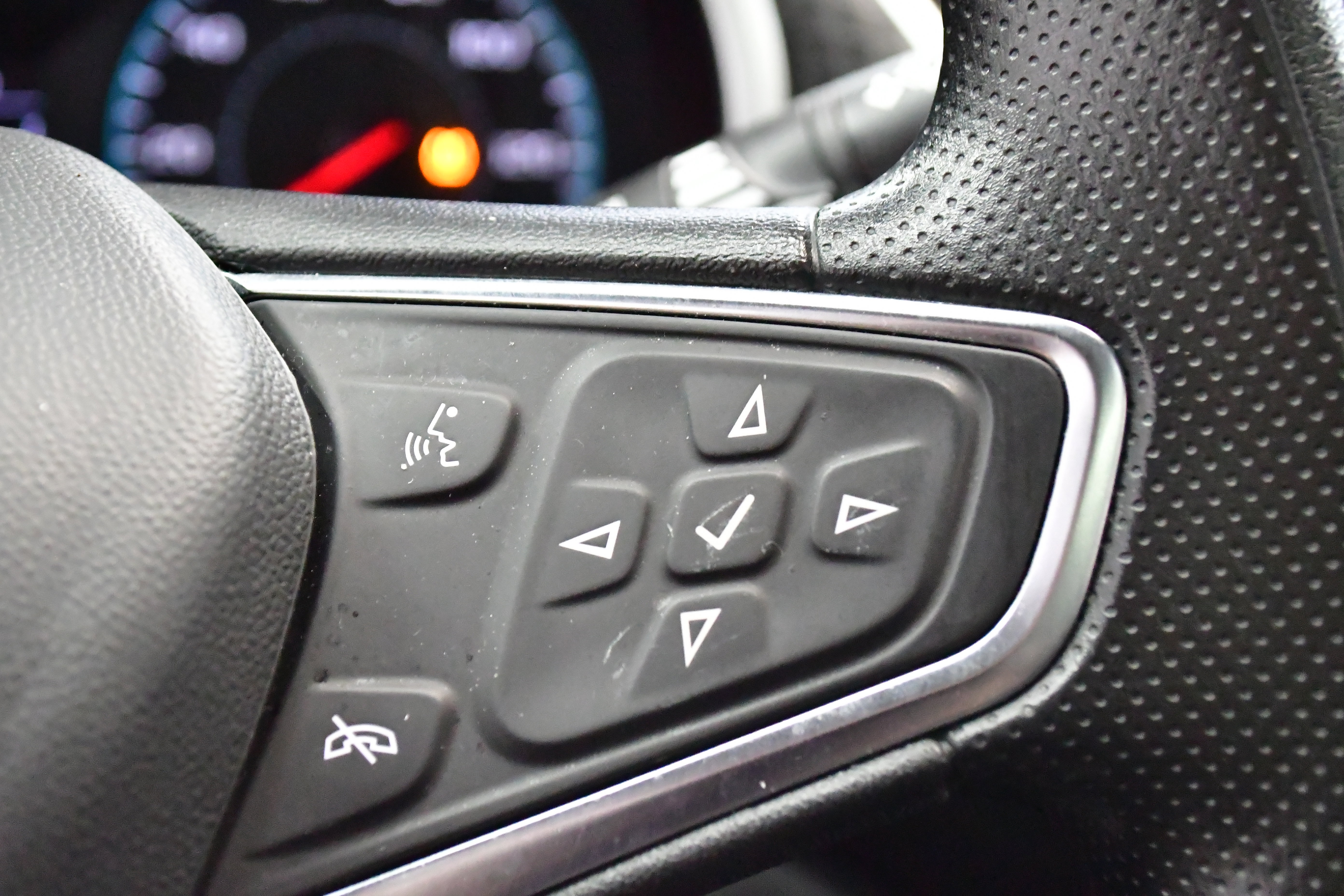 Used 2024 Chevrolet Malibu LT image 43