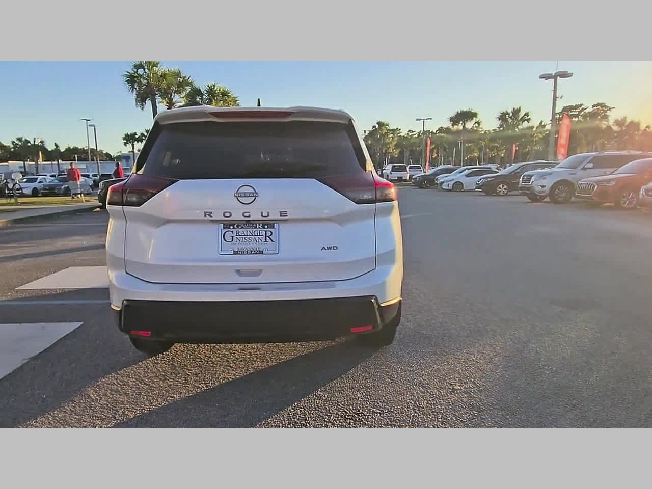 Used 2026 Nissan Rogue SV AWD/4WD image 31