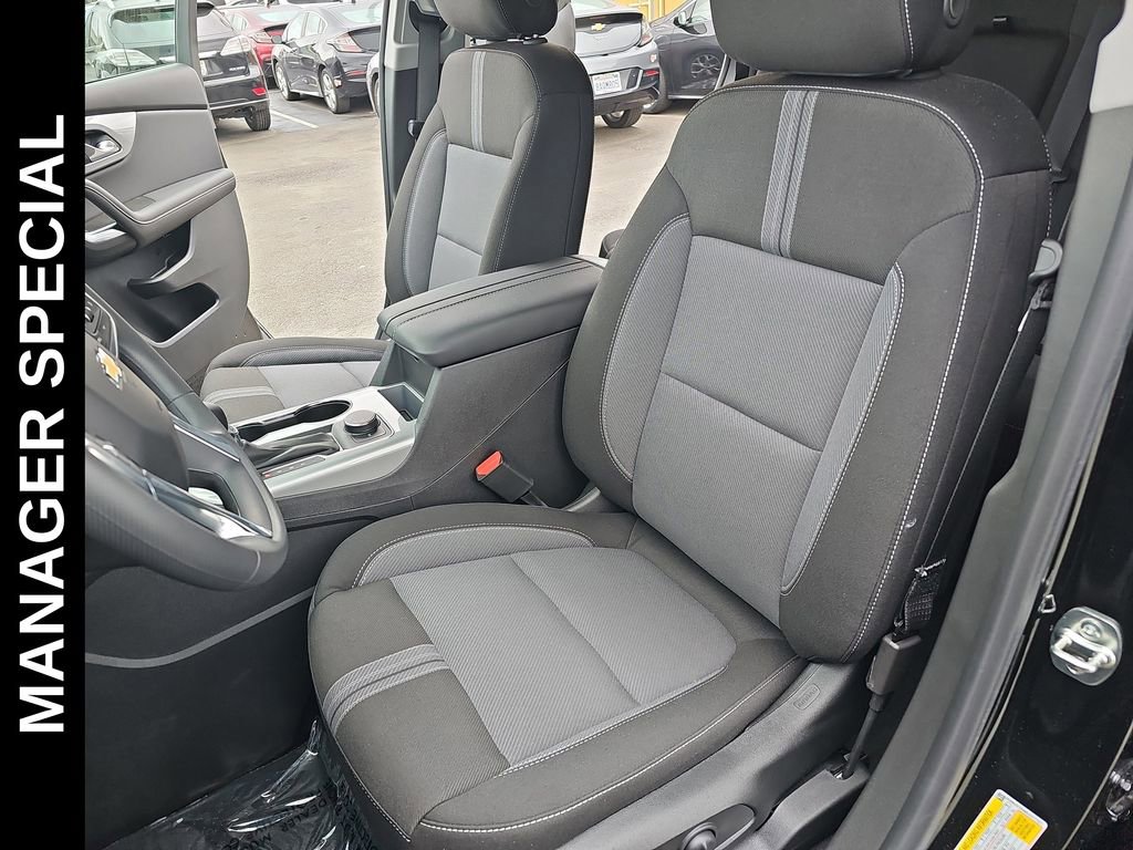 New 2025 Chevrolet Blazer LT w/ Convenience Package image 15