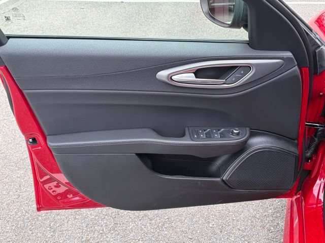 New 2026 Alfa Romeo Giulia AWD w/ Driving Assist Package image 17