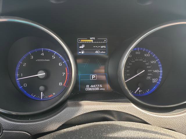 Used 2017 Subaru Outback 3.6R Limited image 26