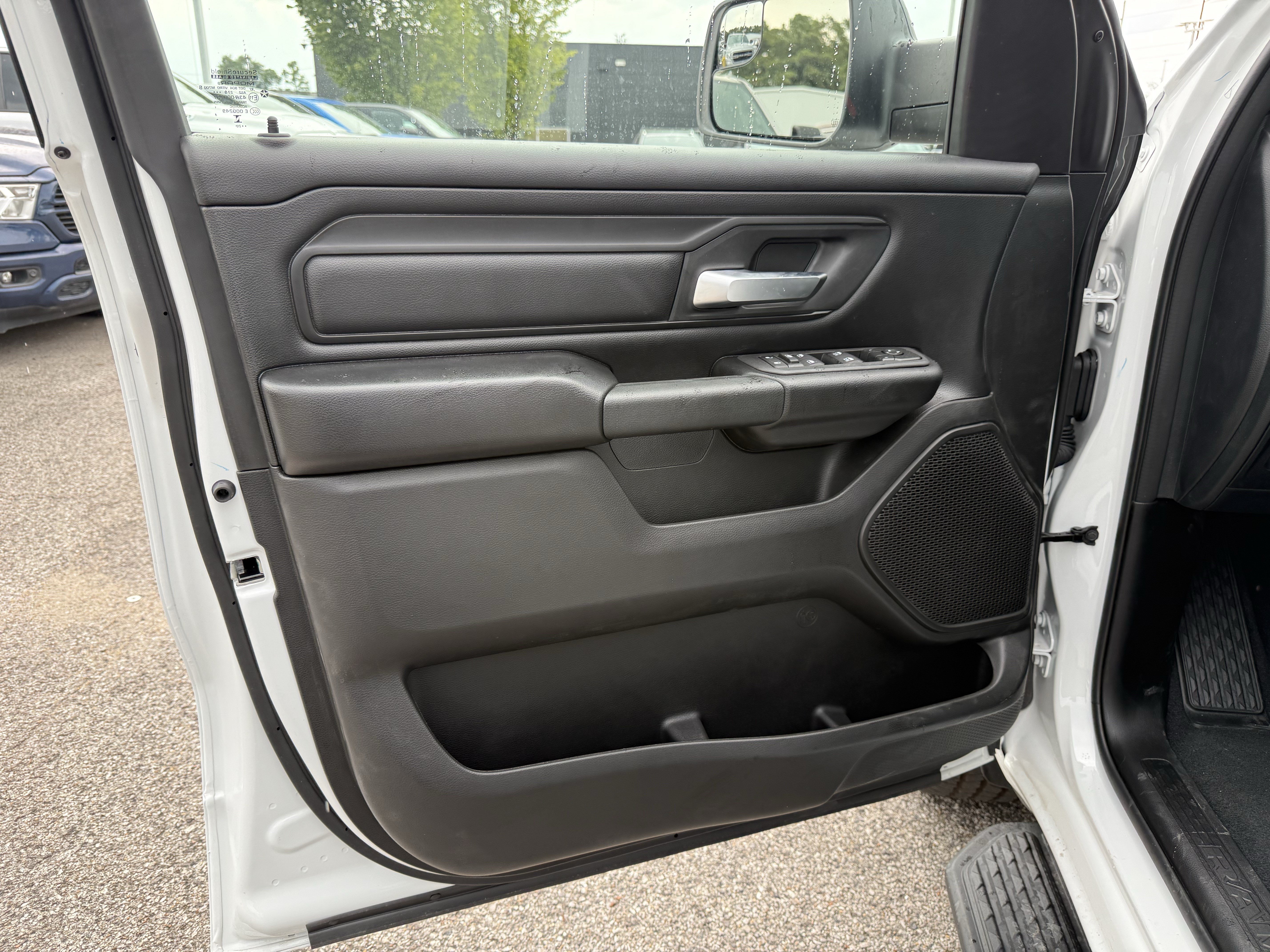 New 2026 RAM 1500 Express AWD/4WD image 14