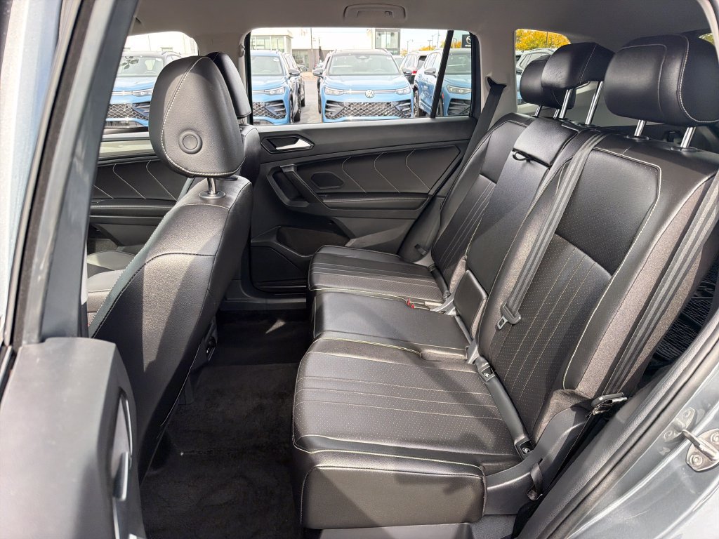 Certified 2024 Volkswagen Tiguan SE w/ MDO Package, Two-Row AWD/4WD image 21