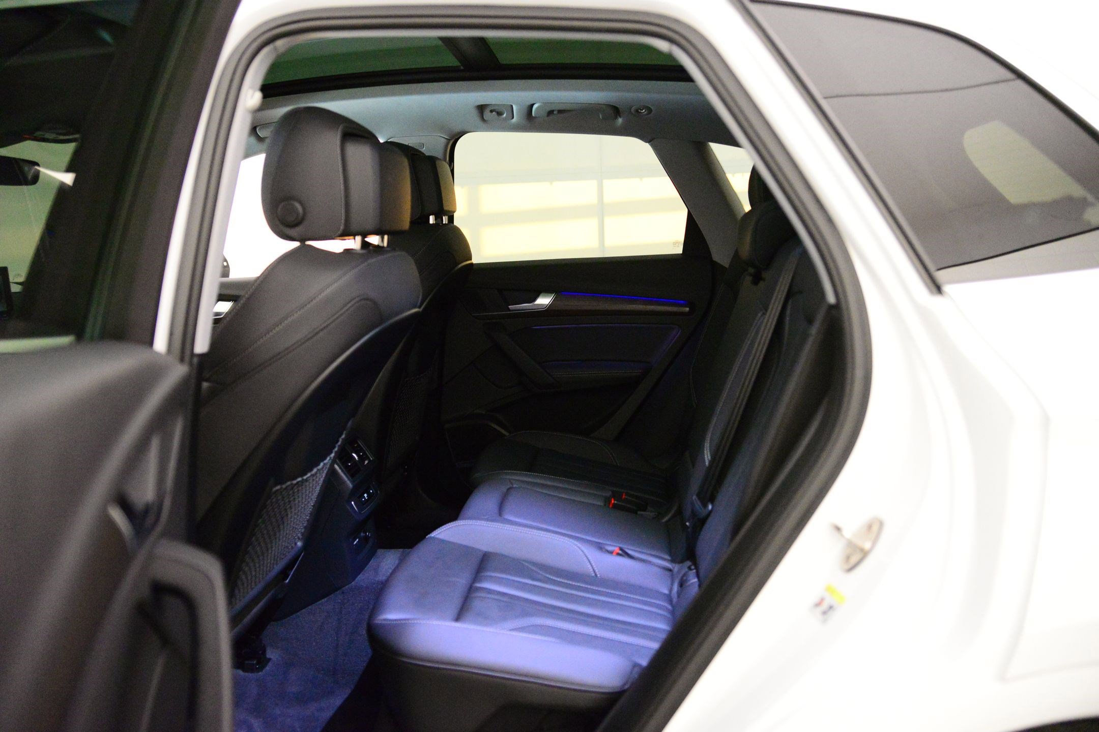 Certified 2025 Audi Q5 e Premium Plus w/ Premium Plus Package image 11