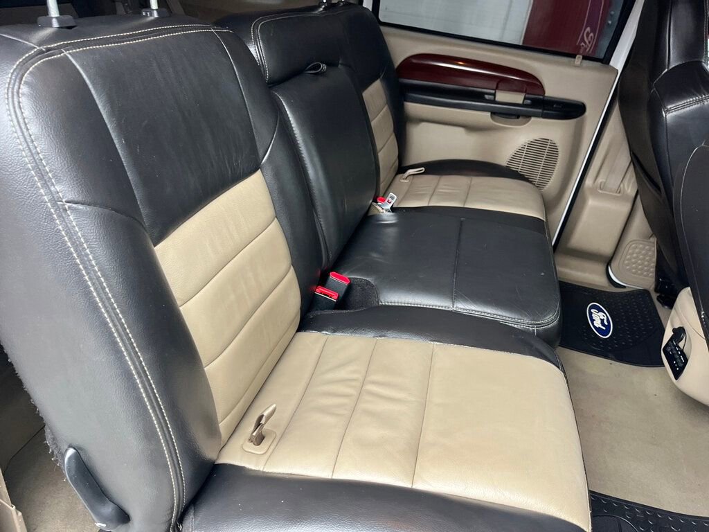 Used 2005 Ford Excursion Eddie Bauer image 37