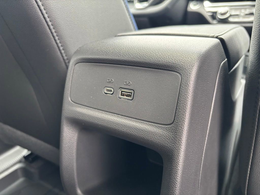 Used 2025 Buick Envista Sport Touring w/ Experience Buick Package FWD image 20
