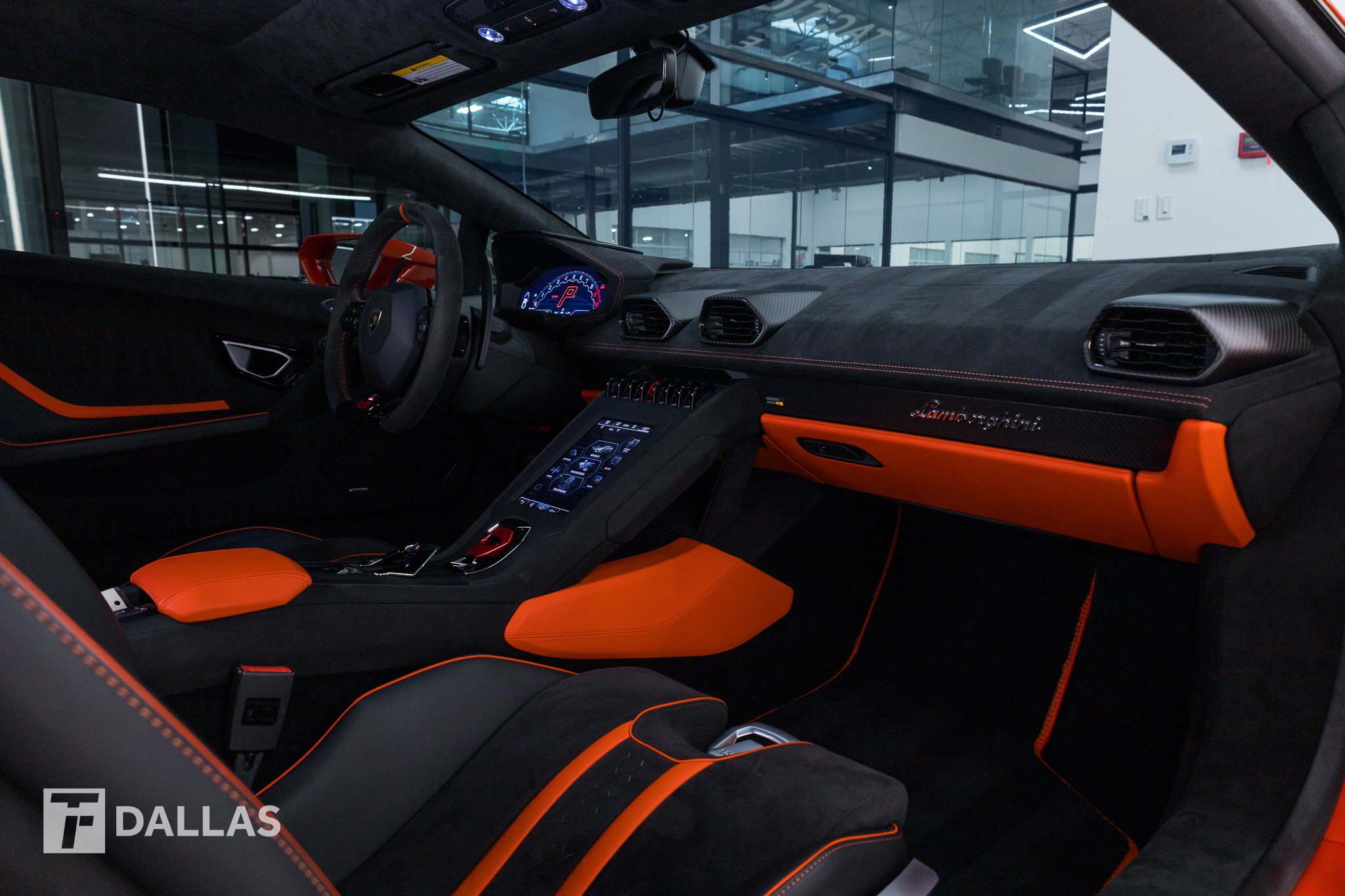 Used 2023 Lamborghini Huracan Tecnica RWD image 35