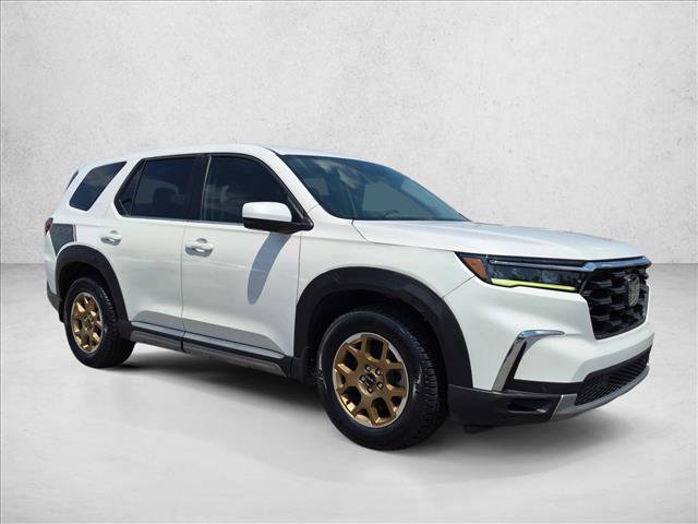 Used 2023 Honda Pilot EX-L image 3