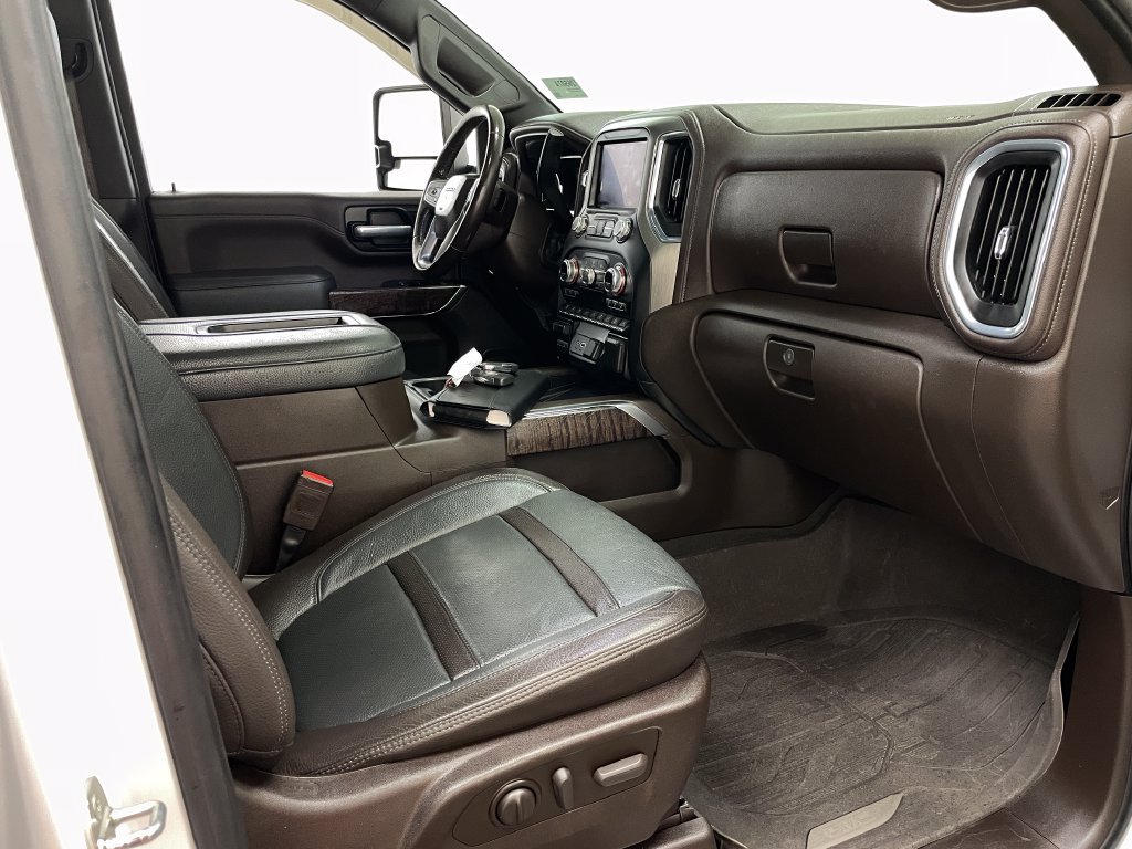 Used 2021 GMC Sierra 2500 Denali w/ Denali Ultimate Package AWD/4WD image 42