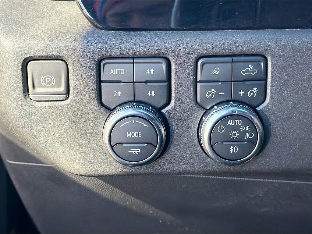 Used 2022 GMC Sierra 1500 SLT w/ X31 Off-Road Package image 34