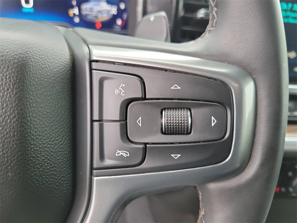 Used 2025 Chevrolet Silverado 1500 LT image 24