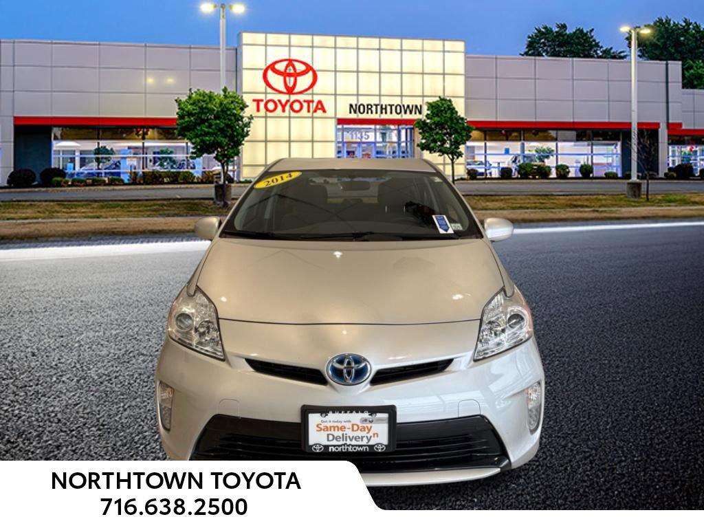 Used 2014 Toyota Prius Two image 5