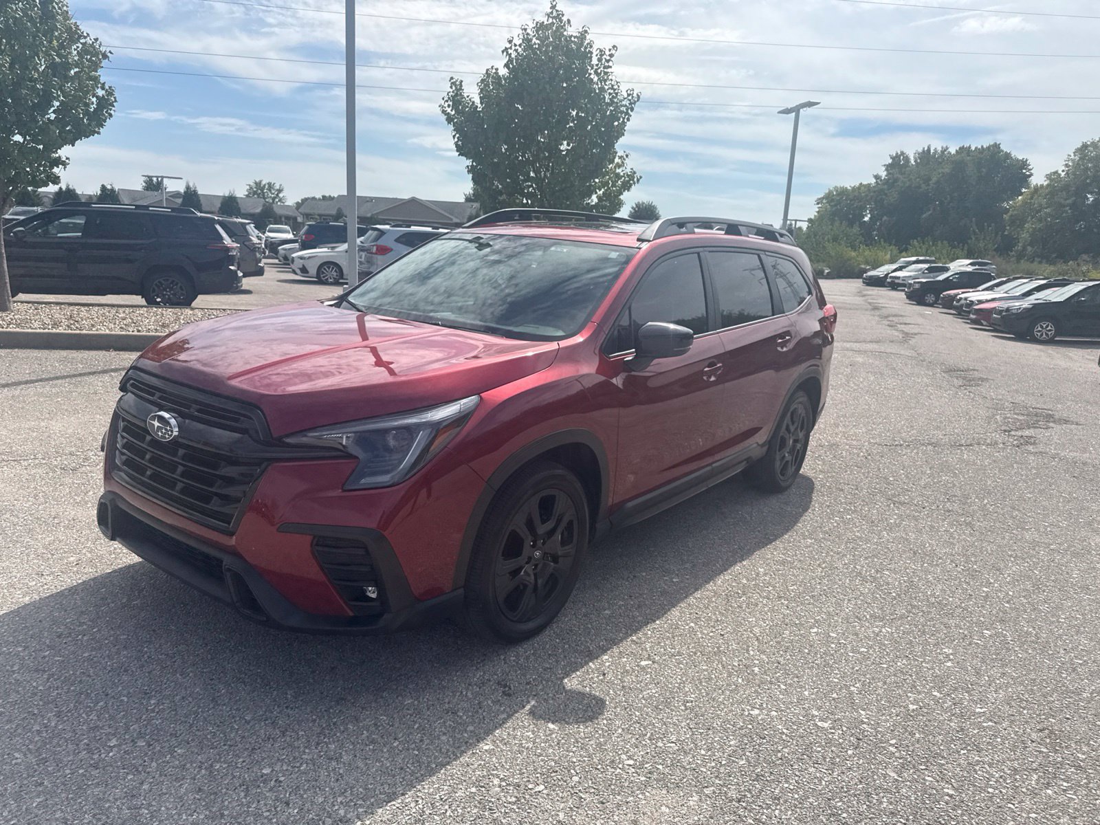 Used 2024 Subaru Ascent Onyx Edition AWD/4WD image 2