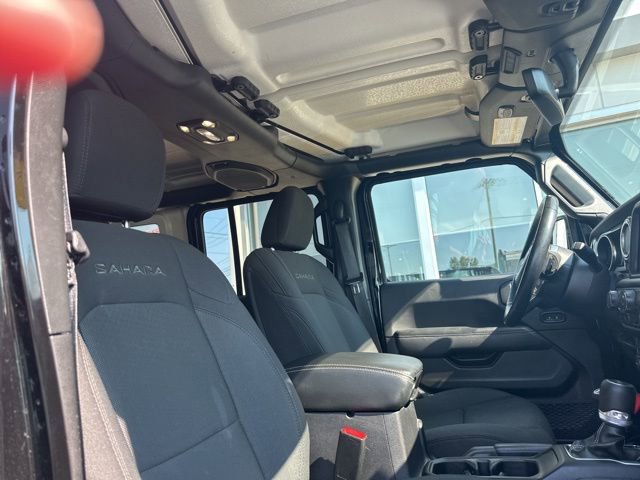 Used 2022 Jeep Wrangler Unlimited Sahara w/ Cold Weather Group image 23