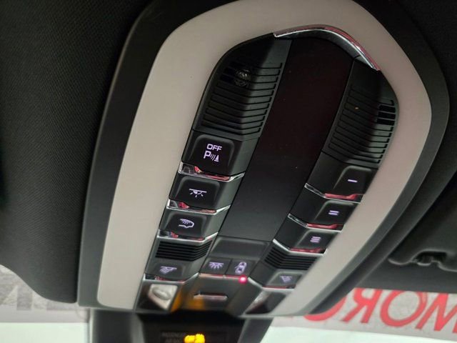 Used 2022 Porsche Macan GTS w/ Sport Chrono Package image 28