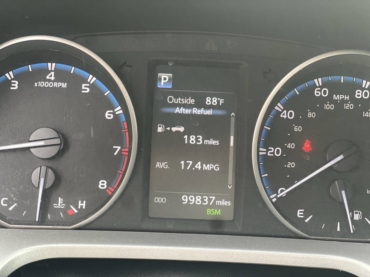 Used 2018 Toyota RAV4 XLE w/ Plus Extra Value Package image 31