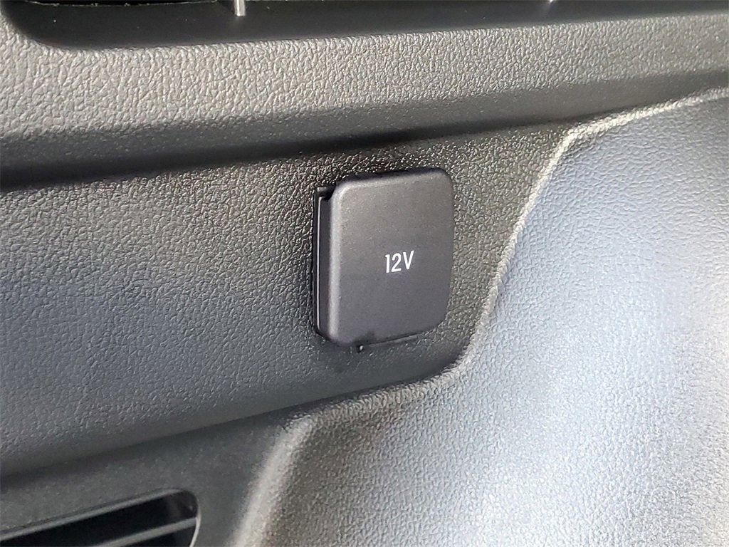 Used 2020 Ford Escape SE Sport image 9