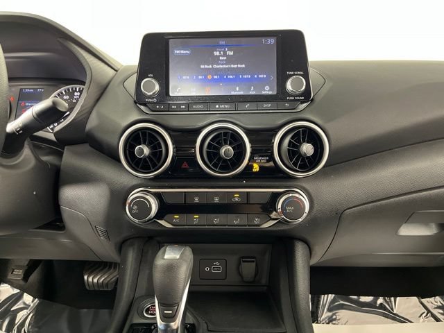 Used 2024 Nissan Sentra S FWD image 25