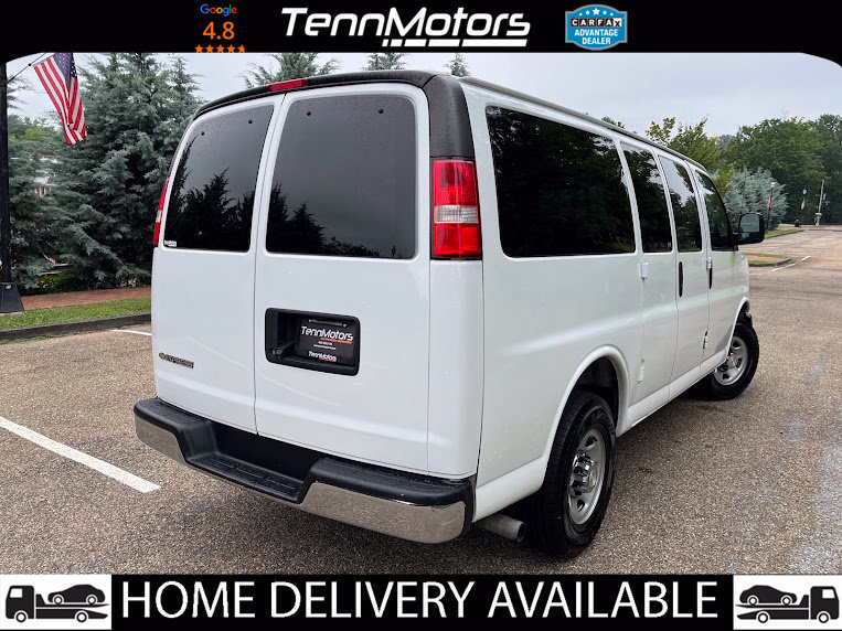 Used 2018 Chevrolet Express 2500 LT w/ LT Preferred Equipment Group RWD image 4