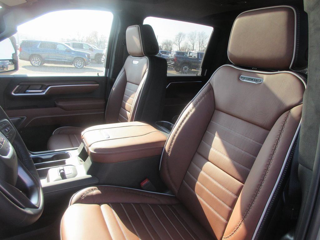 New 2026 GMC Sierra 3500 Denali Ultimate image 14