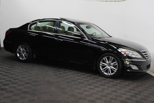 Used 2014 Hyundai Genesis 3.8 w/ Technology Package 03