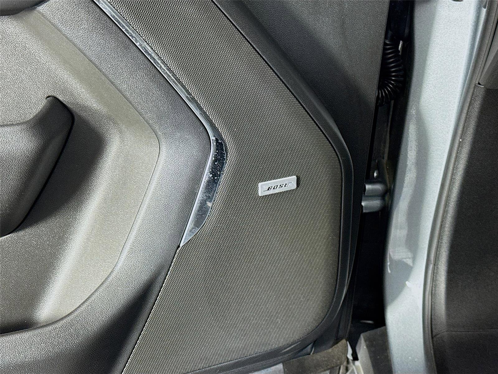 Used 2025 GMC Yukon Elevation AWD/4WD image 20