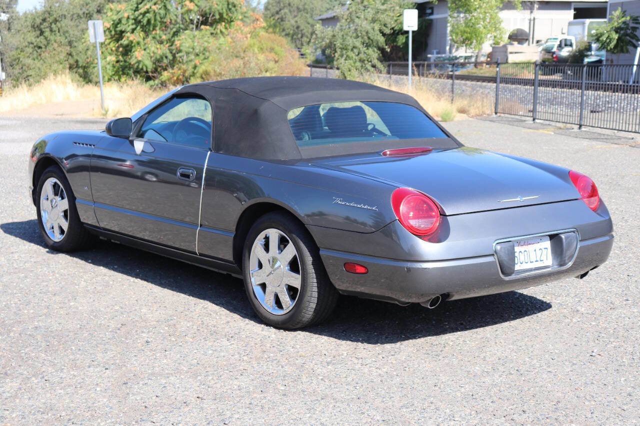 Used 2003 Ford Thunderbird image 36