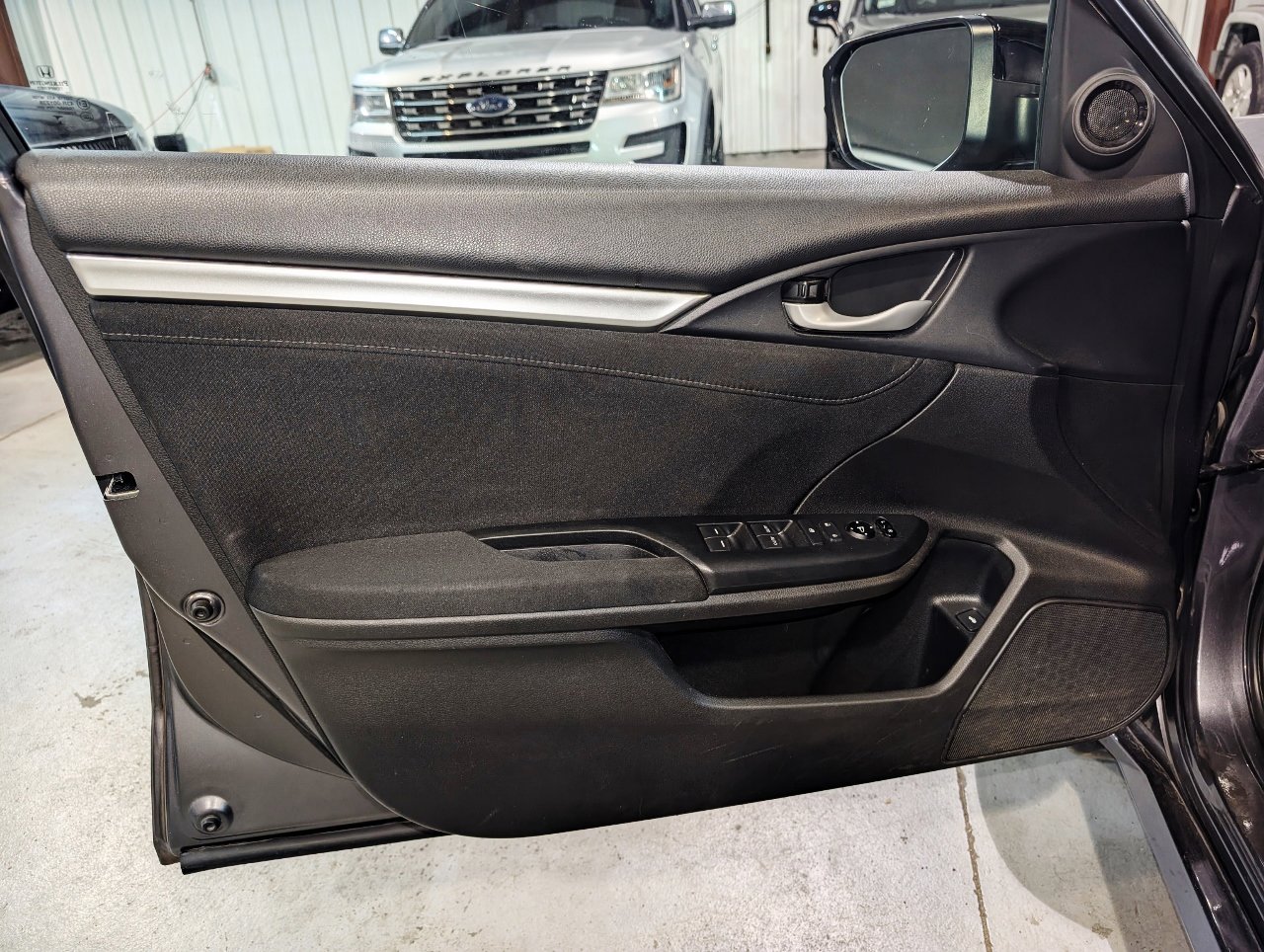 Used 2017 Honda Civic EX image 13