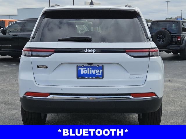 New 2025 Jeep Grand Cherokee Laredo image 8